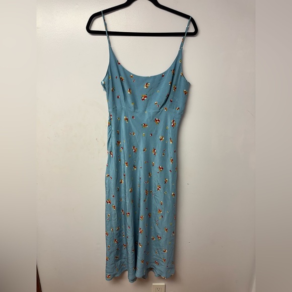 ASTR The Label Joan Dress Sky Blue Pansy Floral Midi Slip Large Boho Revolve - Picture 3 of 10